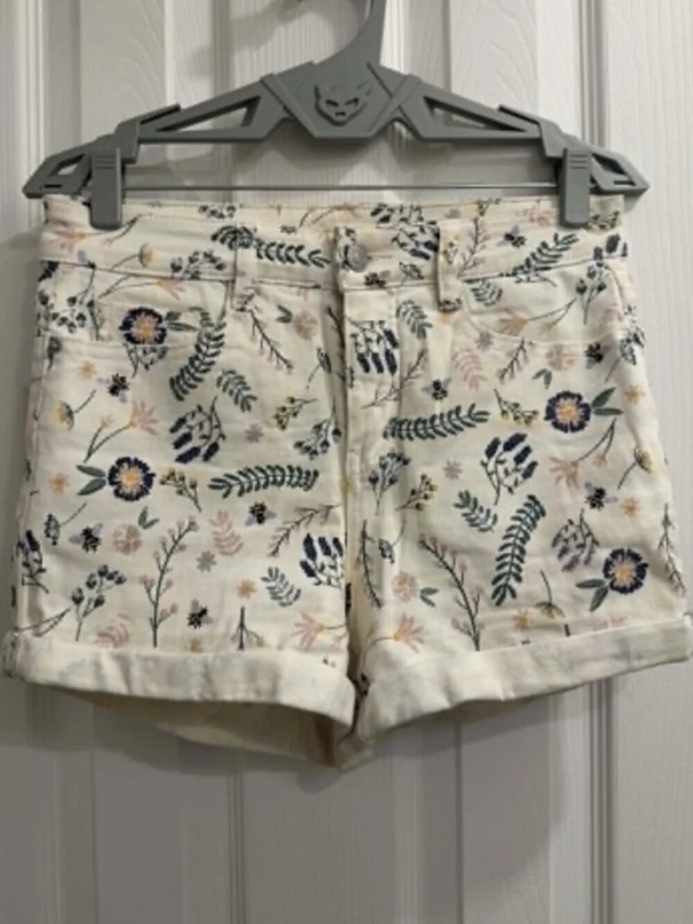 Floral denim shorts